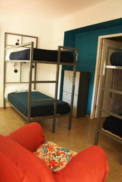 Antonieta Hostel Сан Рафаел Стая снимка