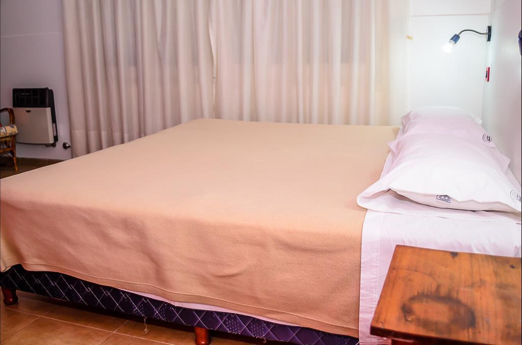 Antonieta Hostel Сан Рафаел Екстериор снимка